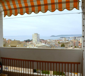 LOLLIPOP - Sunny, spacious, funky with stunning view